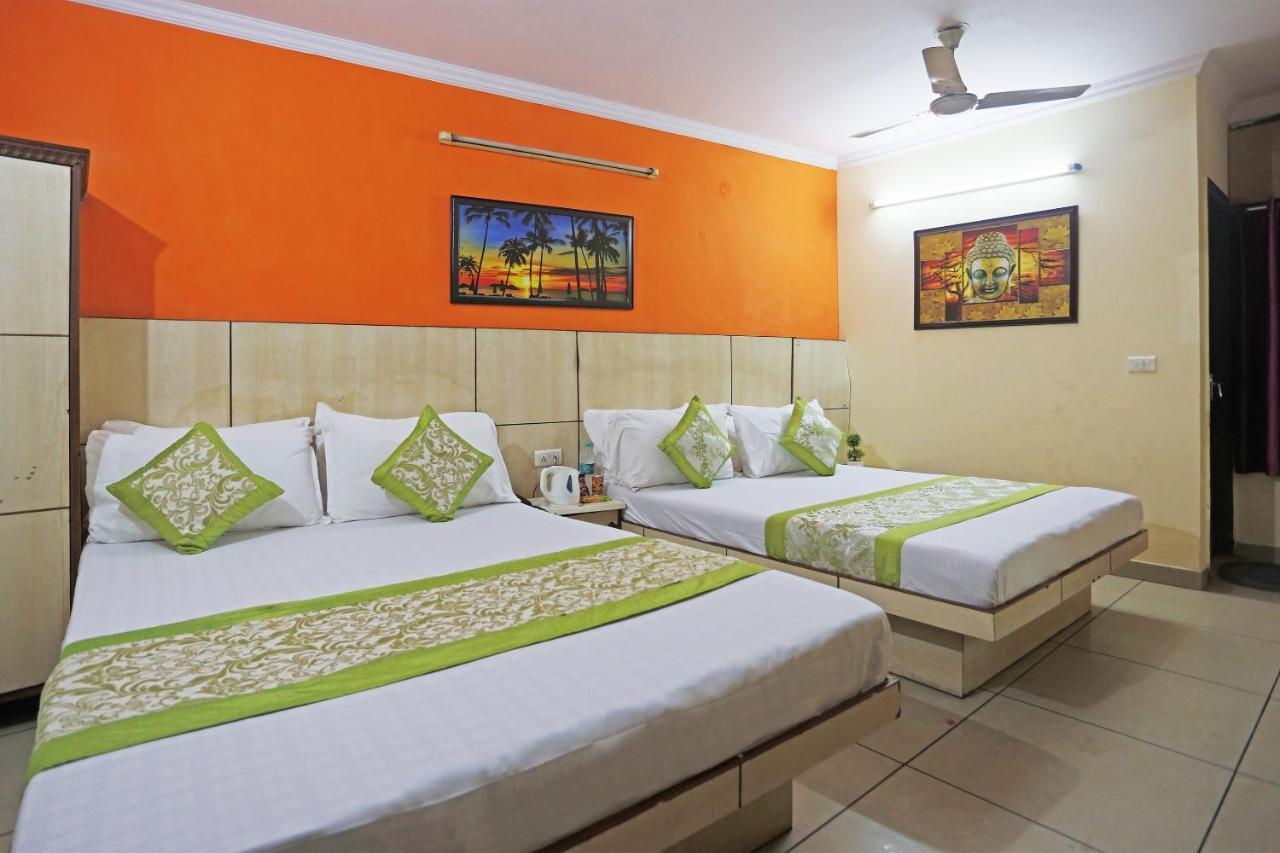 Hotel Sun Village Near New Delhi Railway Station ภายนอก รูปภาพ