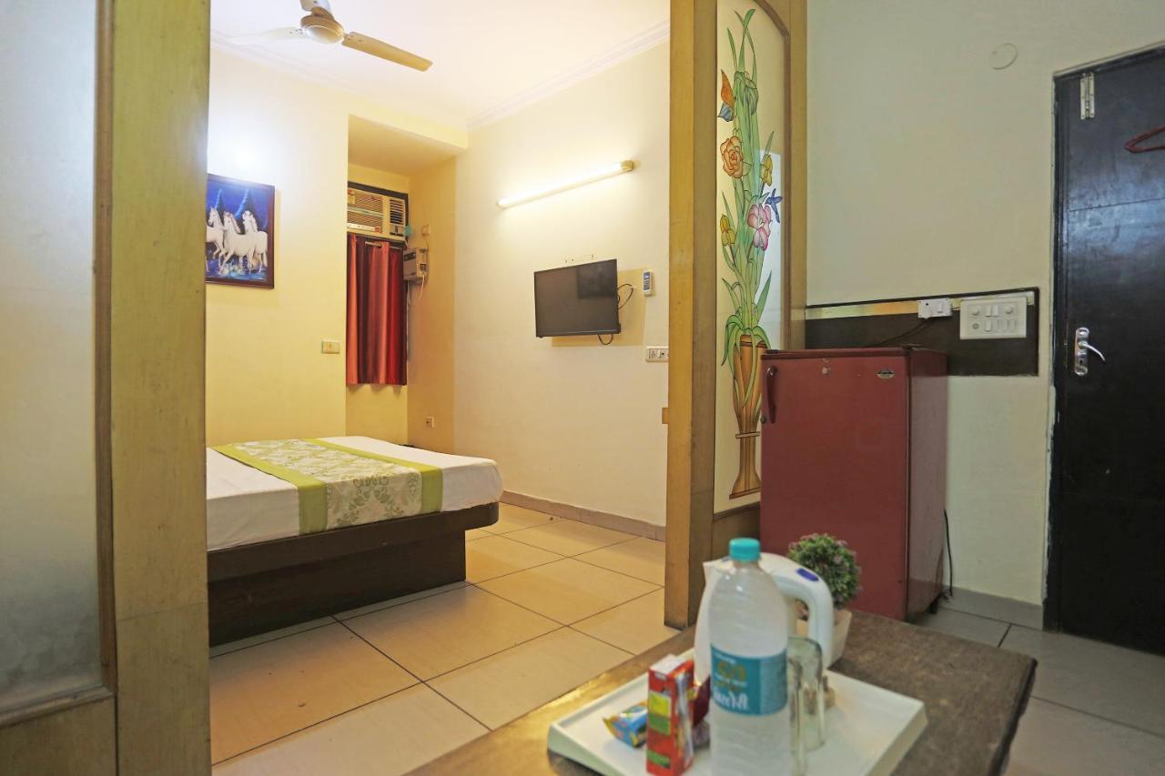 Hotel Sun Village Near New Delhi Railway Station ภายนอก รูปภาพ